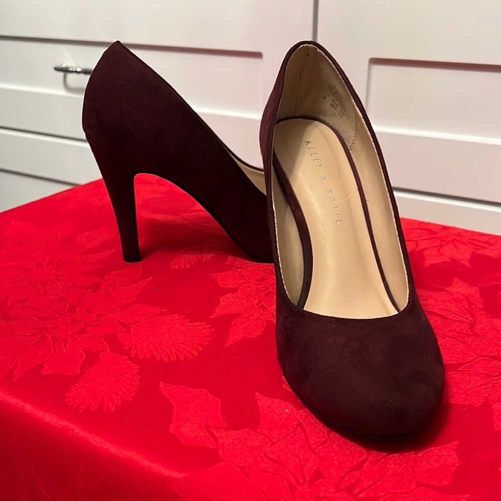 Kelly & Katie Suede 4” heels